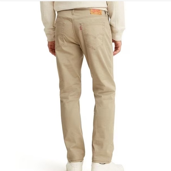 NWT Levi's®,Athletic fit Jeans,Signature Gold Flex, Superior Comfort, Size 36X32 - Picture 1 of 8